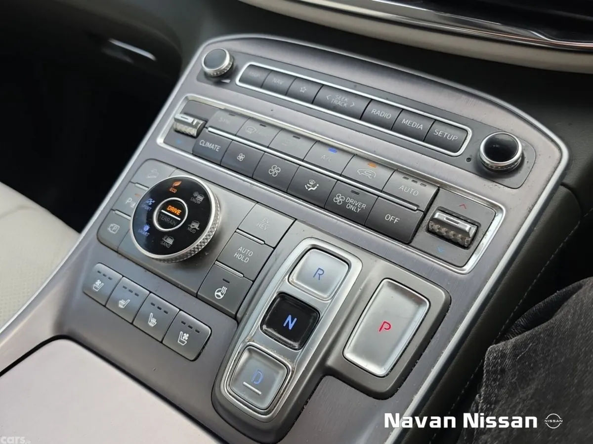Hyundai Santa Fe SUV, Petrol Plug-in Hybrid, 2021, Grey
