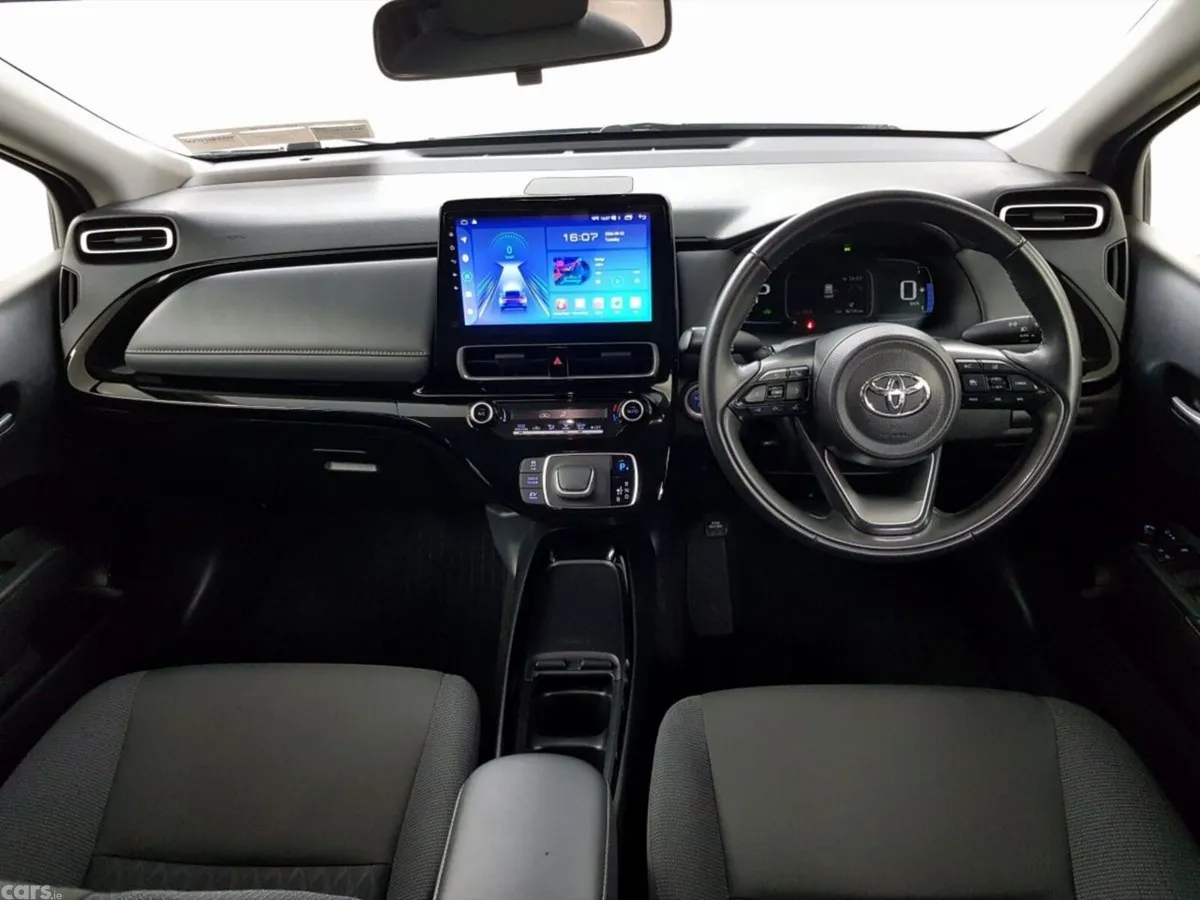 Toyota Aqua Hatchback, Petrol Hybrid, 2021, Black