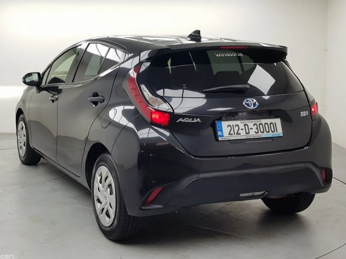 Toyota Aqua Hatchback, Petrol Hybrid, 2021, Black