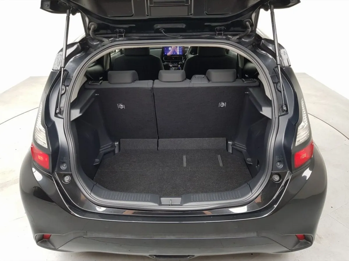 Toyota Aqua Hatchback, Petrol Hybrid, 2021, Black