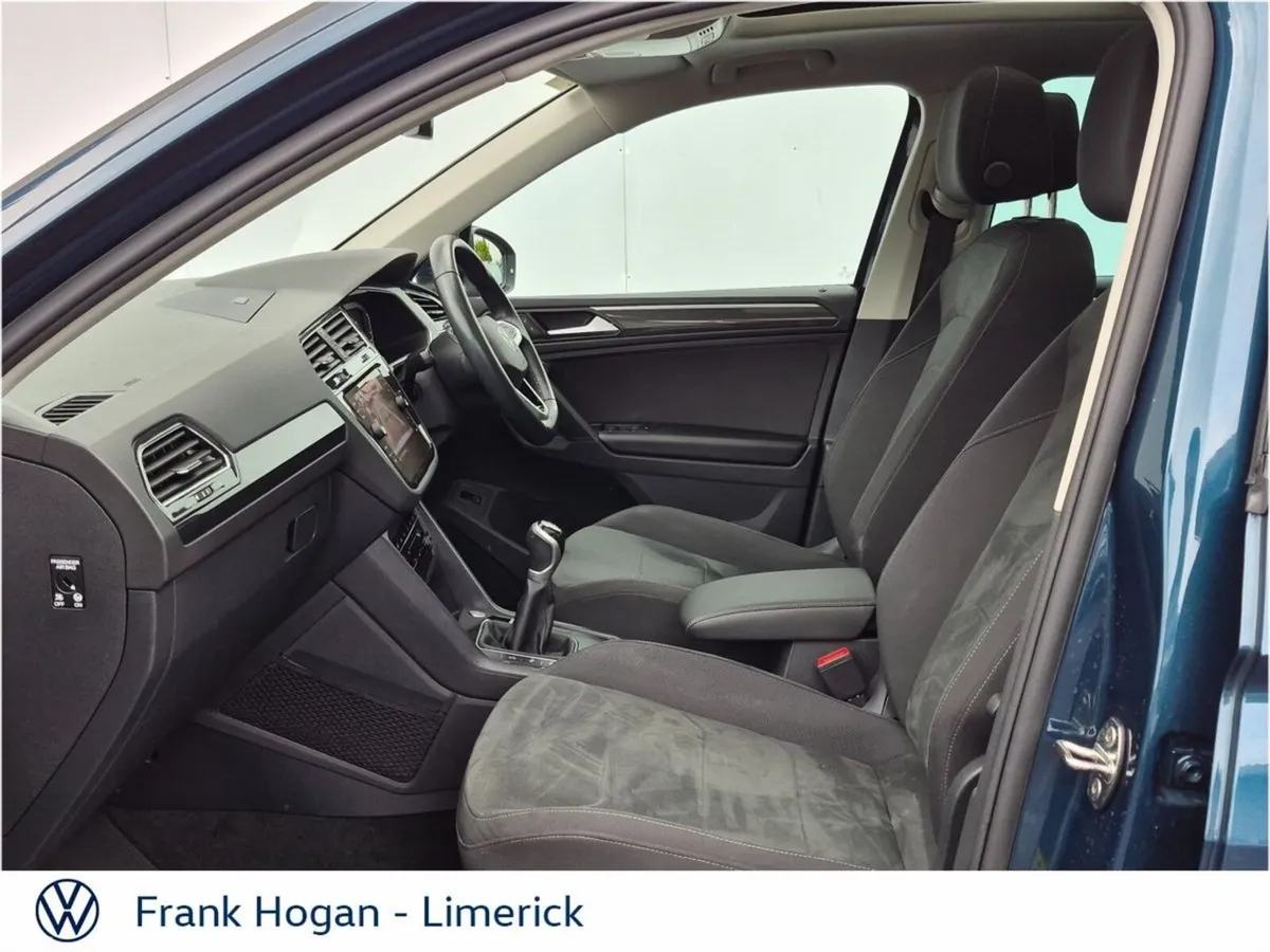 Volkswagen Tiguan SUV, Diesel, 2022, Blue