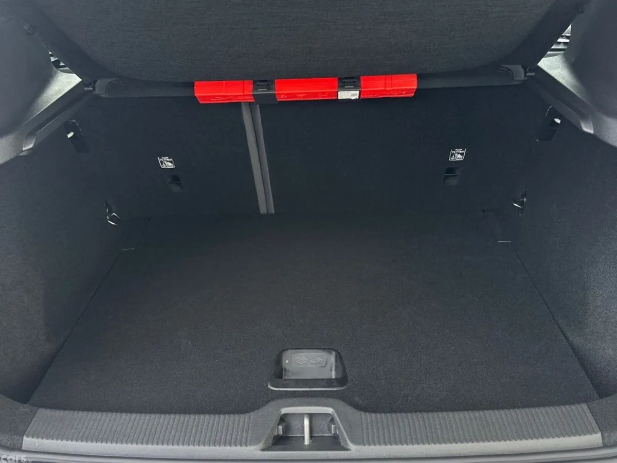 Volvo EX30 SUV, Electric, 2026, Beige