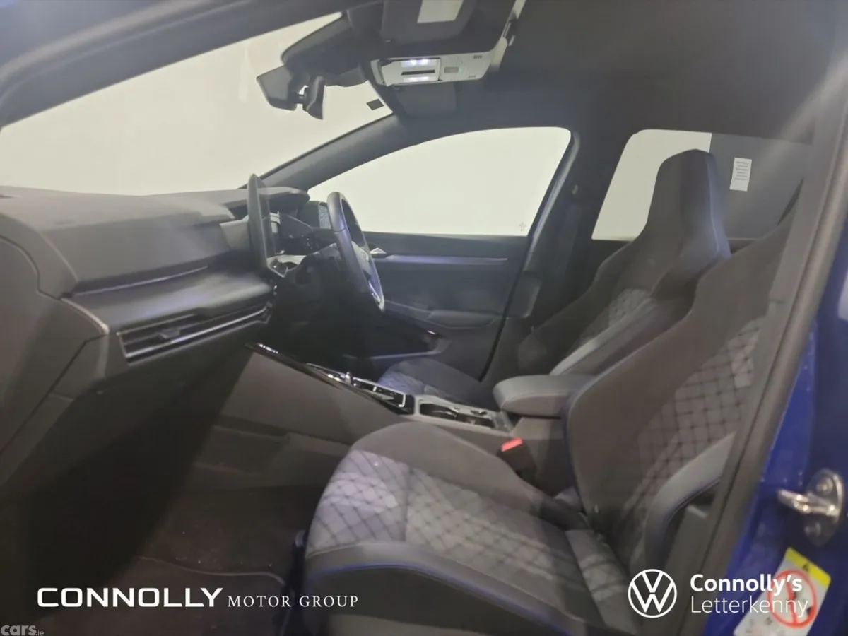 Volkswagen Golf Estate, Petrol, 2026, Blue