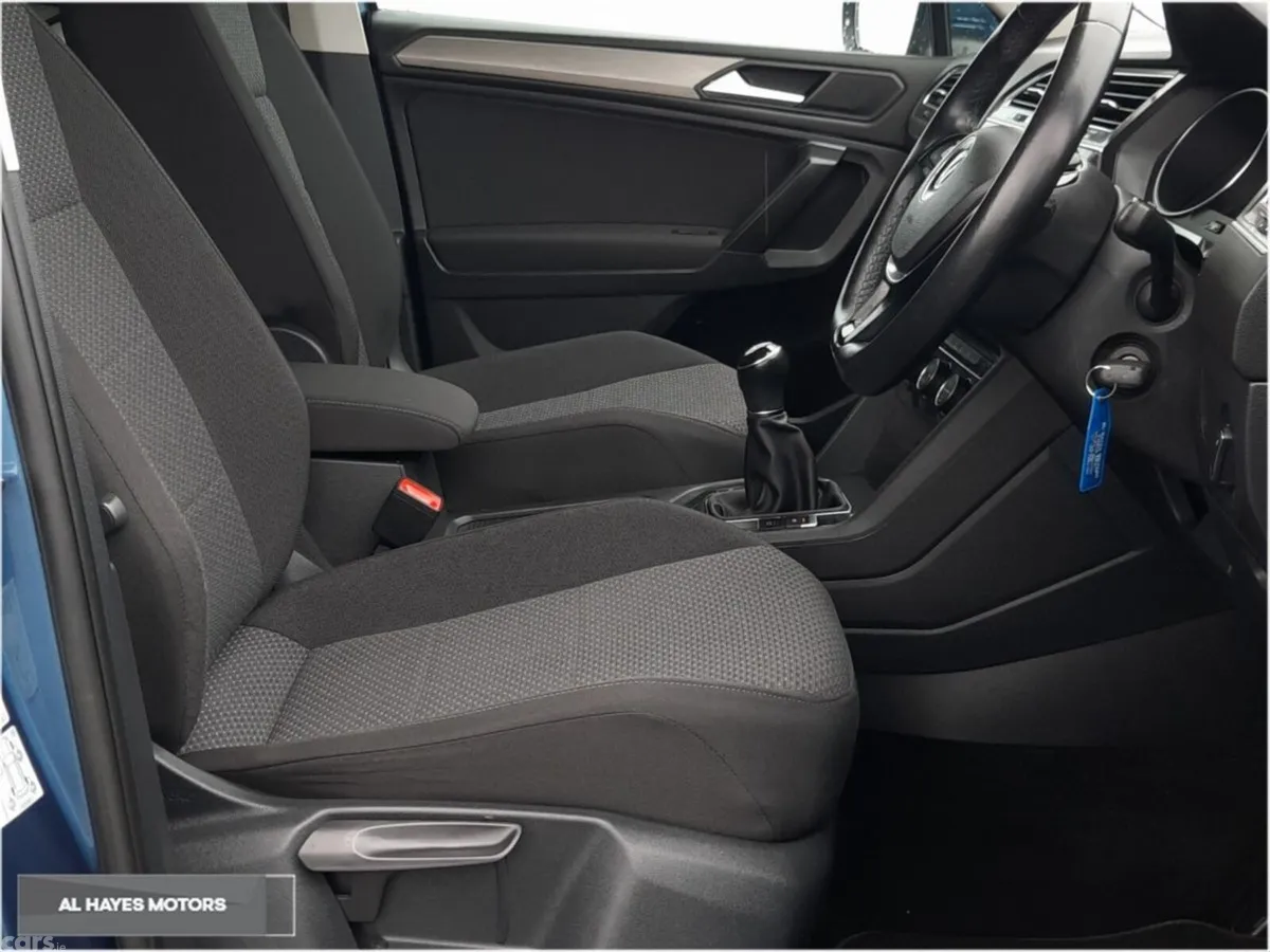 Volkswagen Tiguan Allspace MPV, Diesel, 2021, Blue