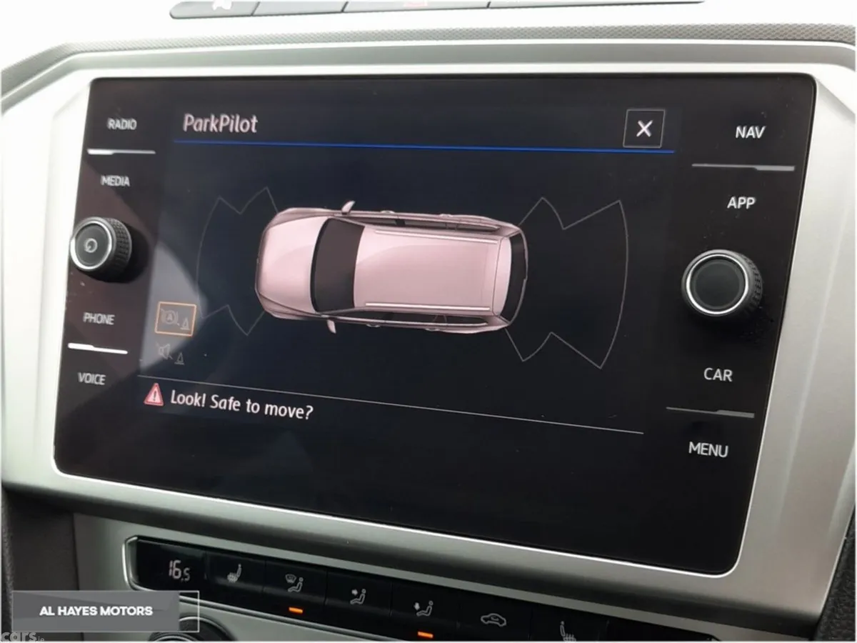 Volkswagen Passat Estate, Diesel, 2018, Grey