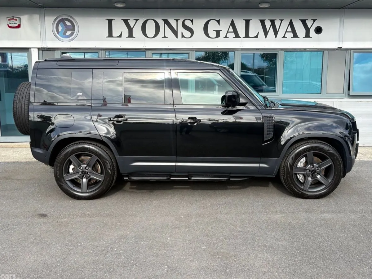 Land Rover Defender SUV, Petrol Plug-in Hybrid, 2024, Black