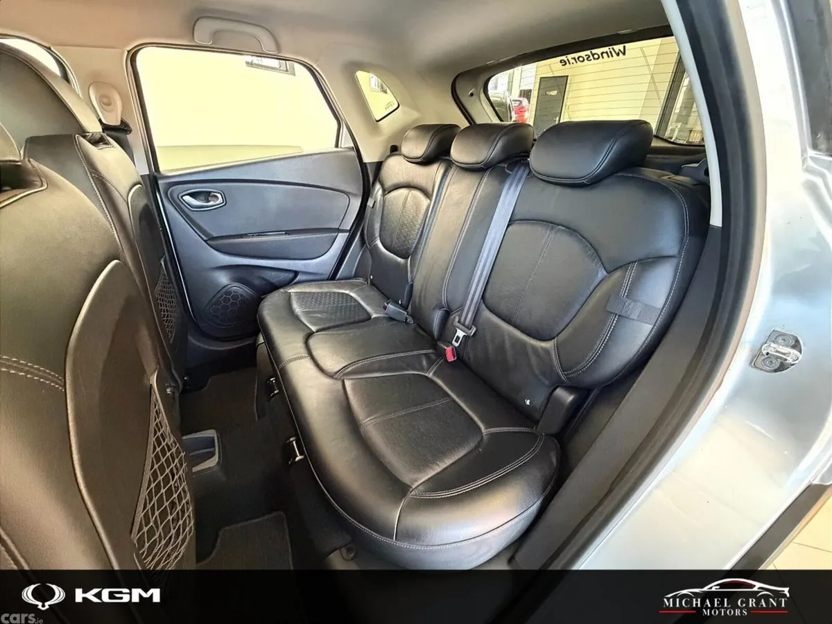 Renault Captur SUV, Diesel, 2019, Silver