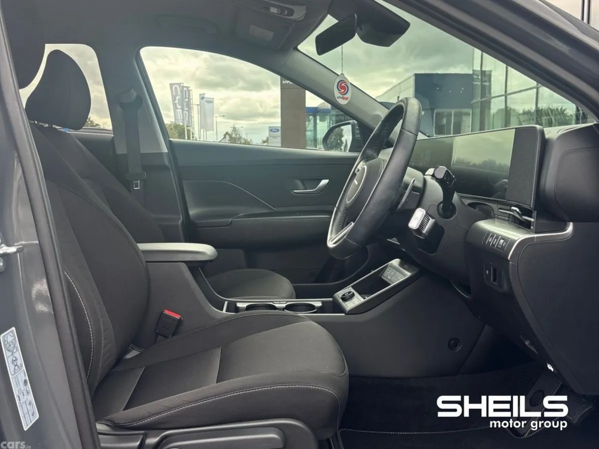 Hyundai KONA MPV, Petrol Hybrid, 2026, Grey