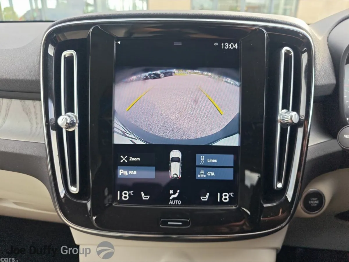 Volvo XC40 Estate, Petrol Plug-in Hybrid, 2021, Blue