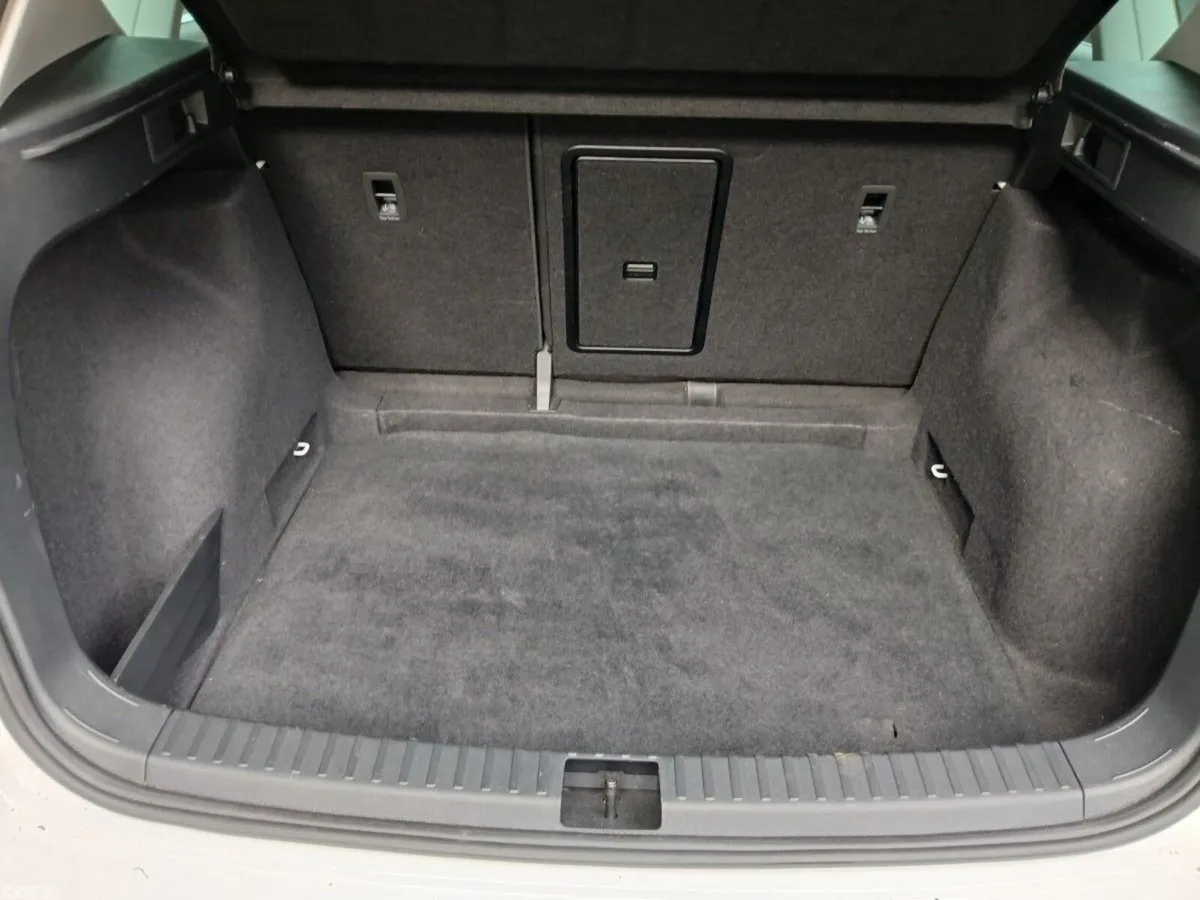SEAT Ateca SUV, Diesel, 2025, White