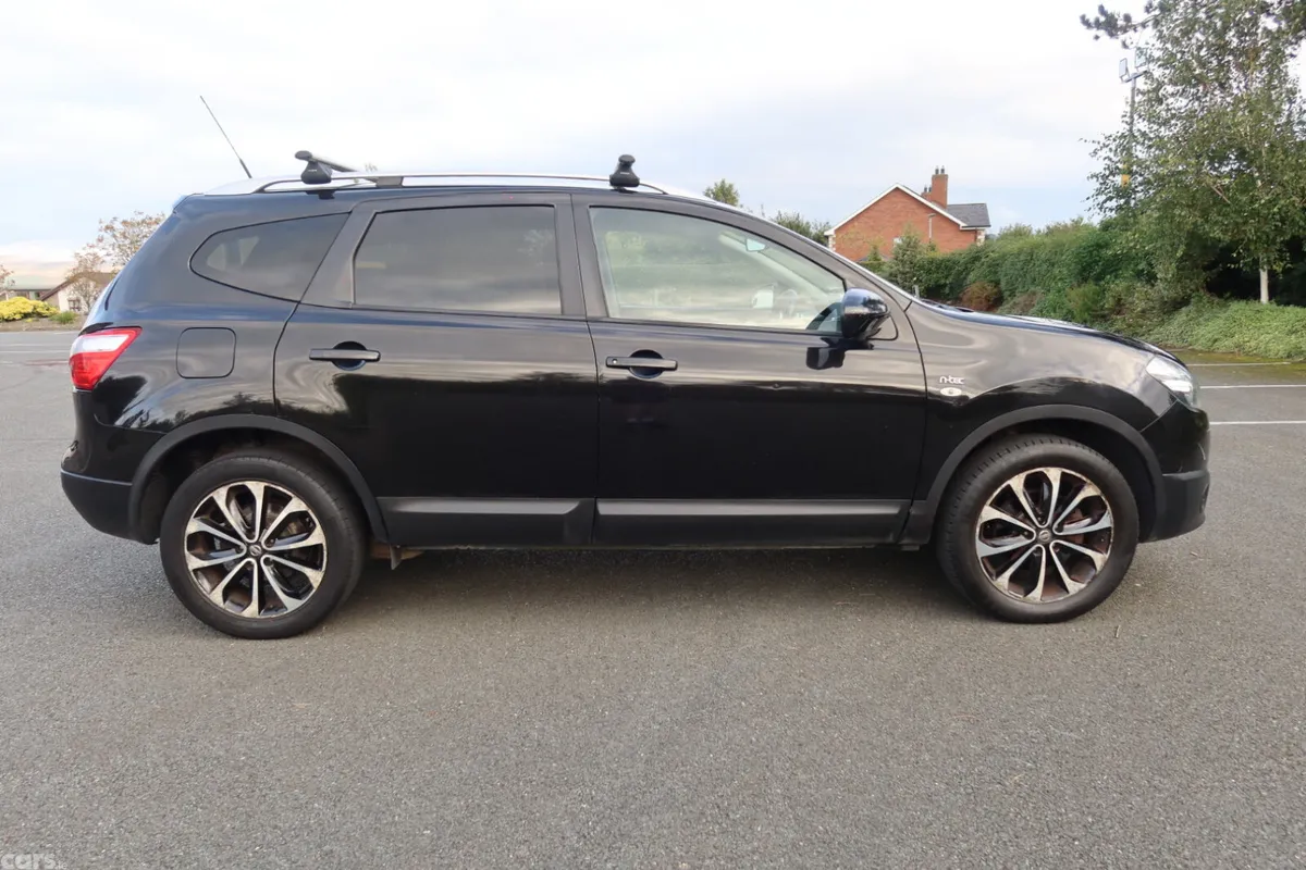 Nissan Qashqai+2 MPV, Diesel, 2013, Black