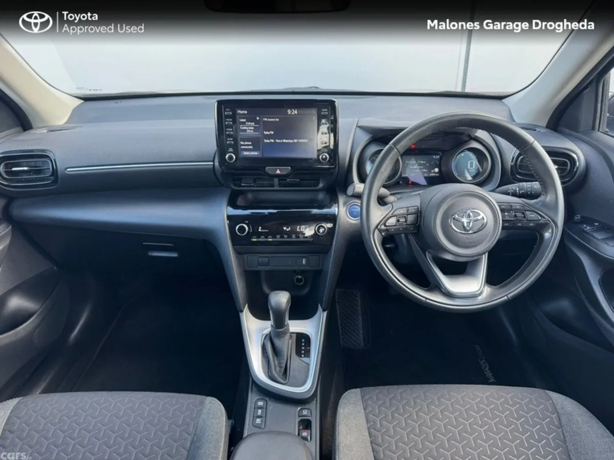 Toyota Yaris Cross Hatchback, Petrol Hybrid, 2024, Red