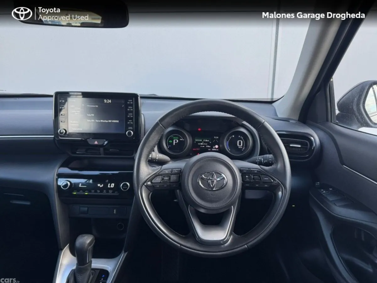Toyota Yaris Cross Hatchback, Petrol Hybrid, 2024, Red
