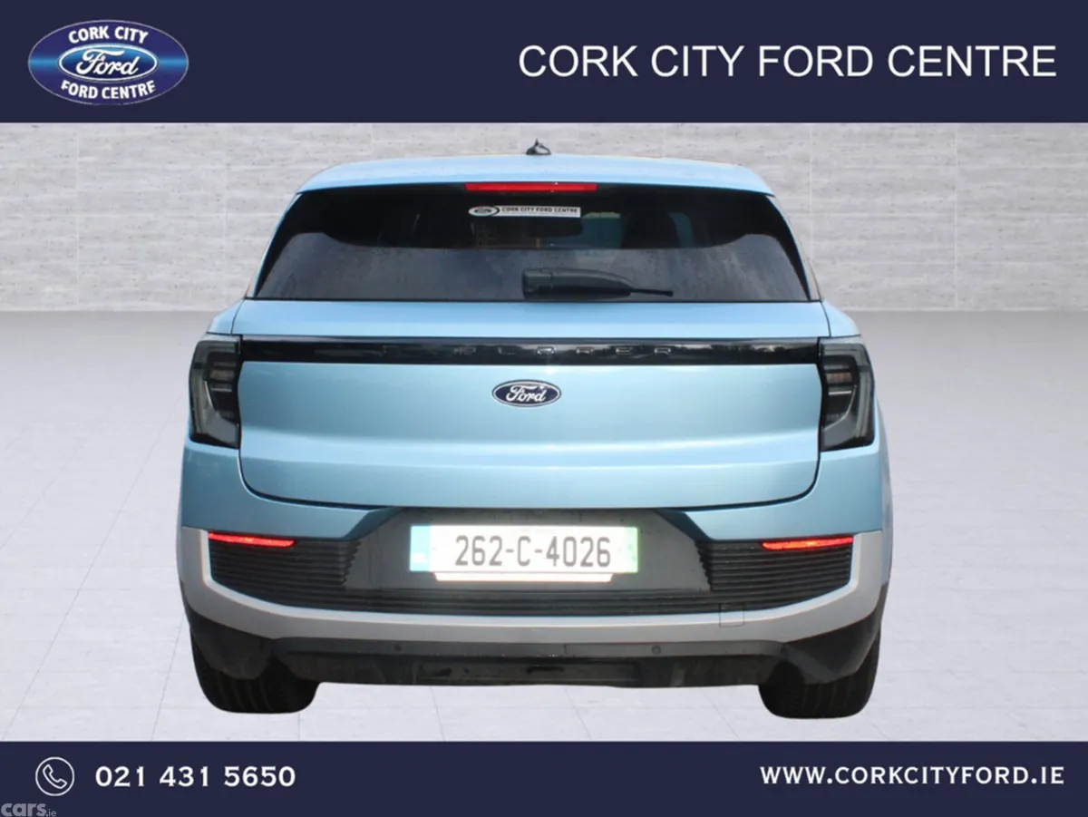 Ford Explorer MPV, Electric, 2026, Blue