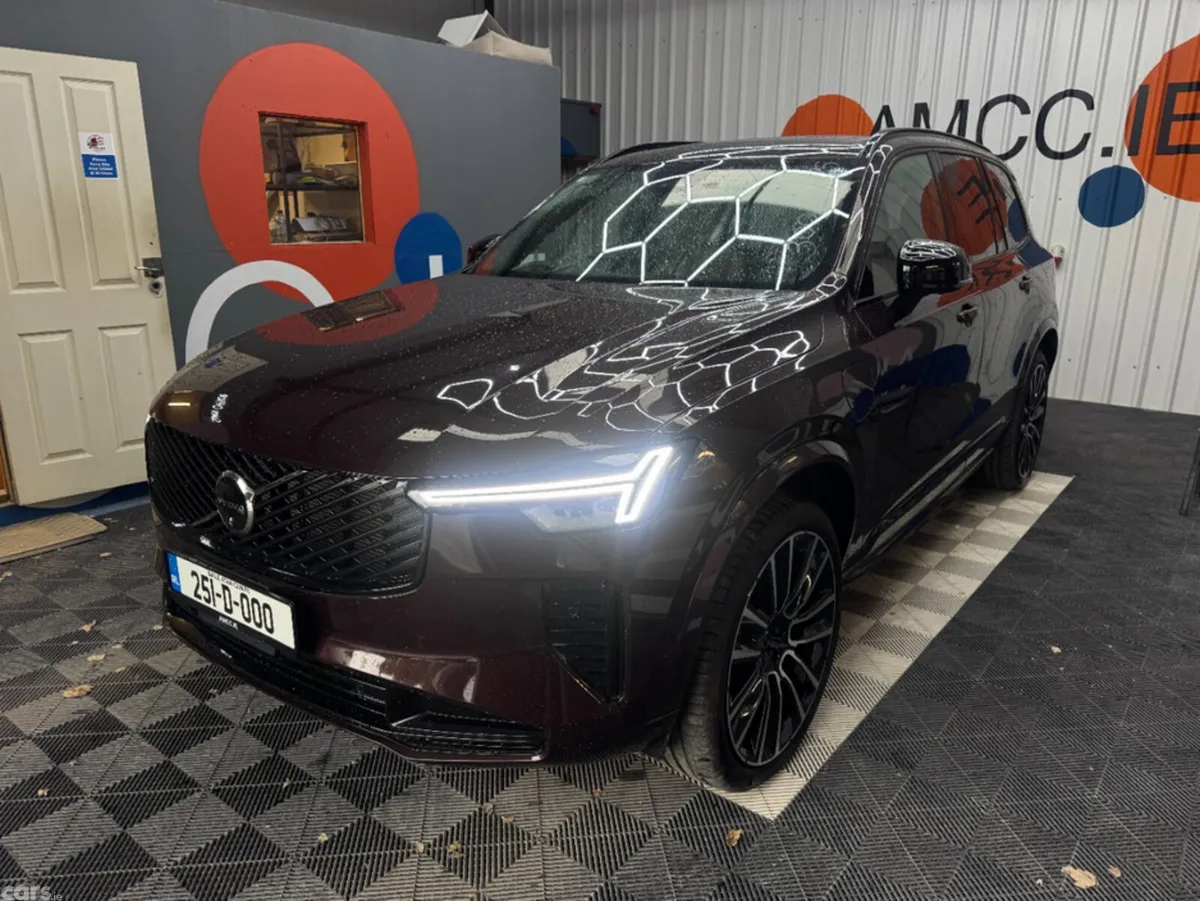 Volvo XC90 SUV, Petrol Hybrid, 2025, Purple