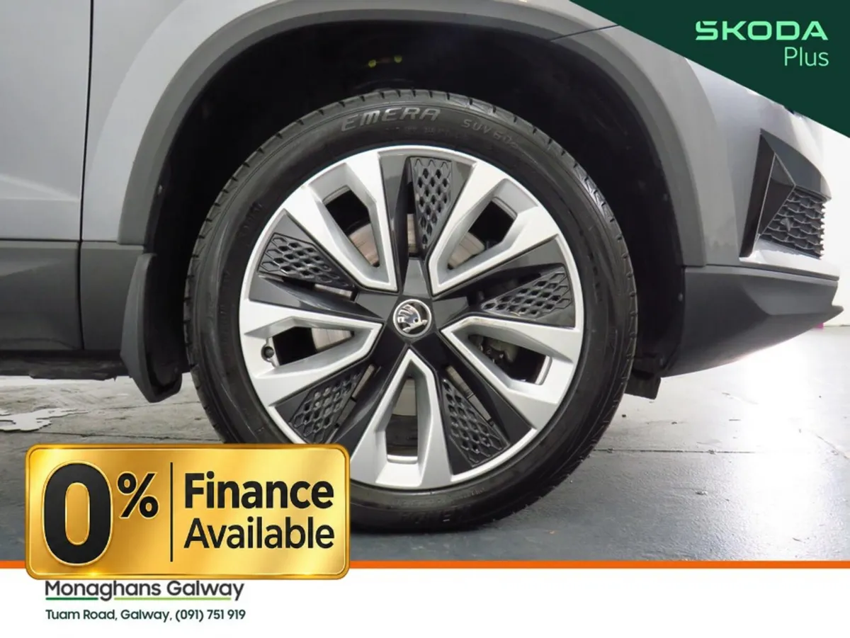Skoda Karoq SUV, Diesel, 2023, Grey