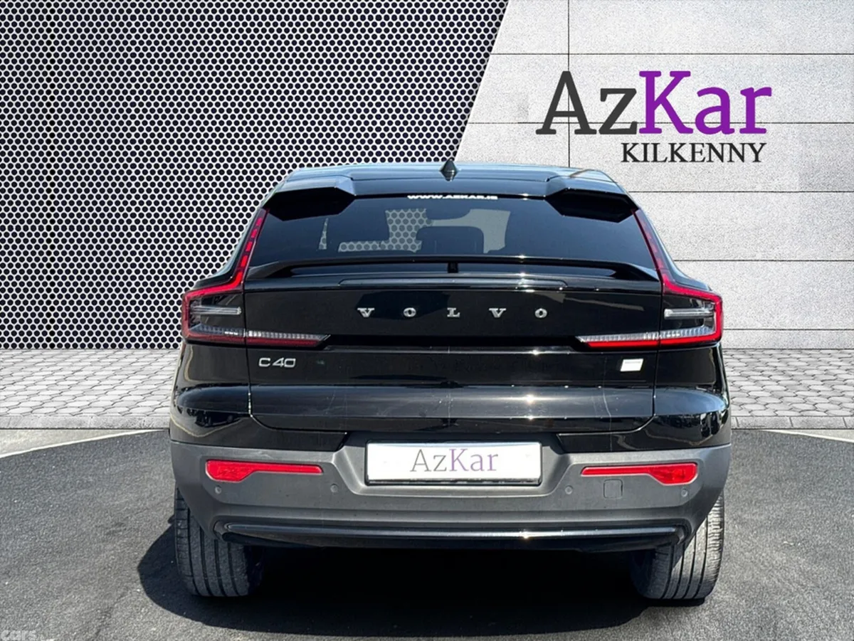 Volvo C40 SUV, Electric, 2023, Black