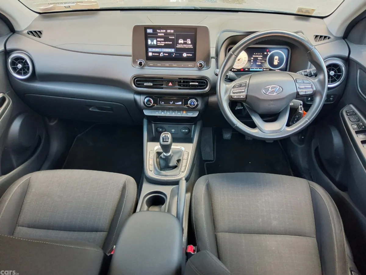 Hyundai KONA SUV, Petrol, 2023, Black
