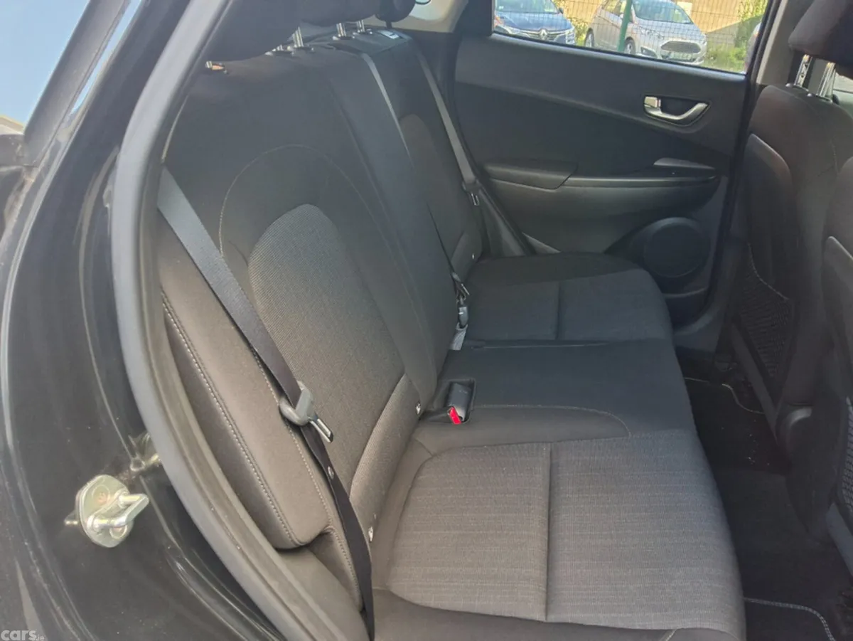 Hyundai KONA SUV, Petrol, 2023, Black