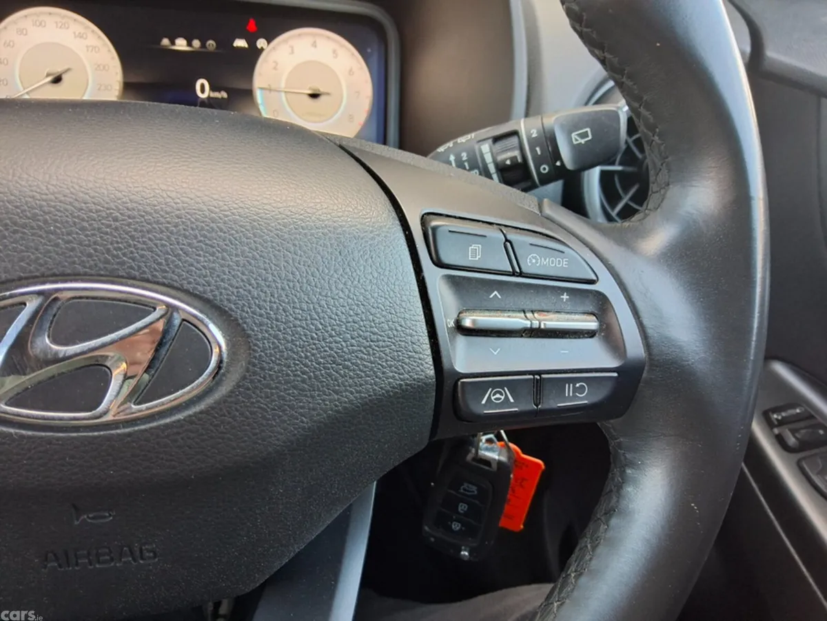 Hyundai KONA SUV, Petrol, 2023, Black