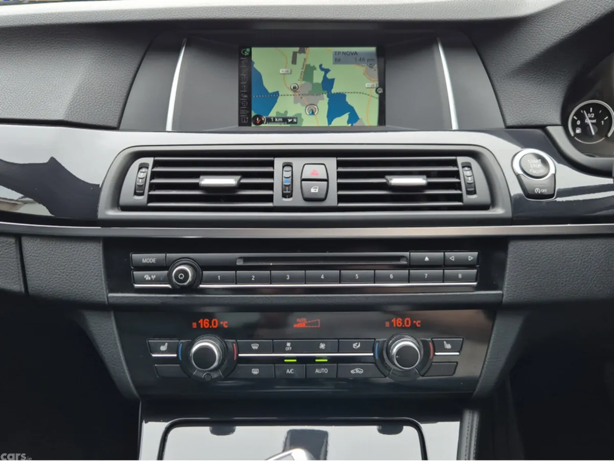 BMW 5-Series Saloon, Diesel, 2016, Silver