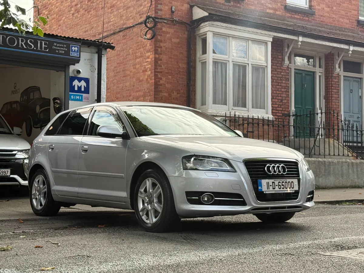 Audi A3 Hatchback, Petrol, 2011, Silver