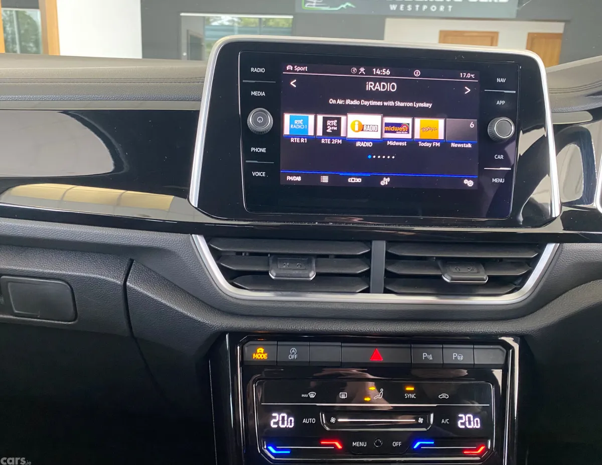 Volkswagen T-Roc SUV, Petrol, 2023, Grey