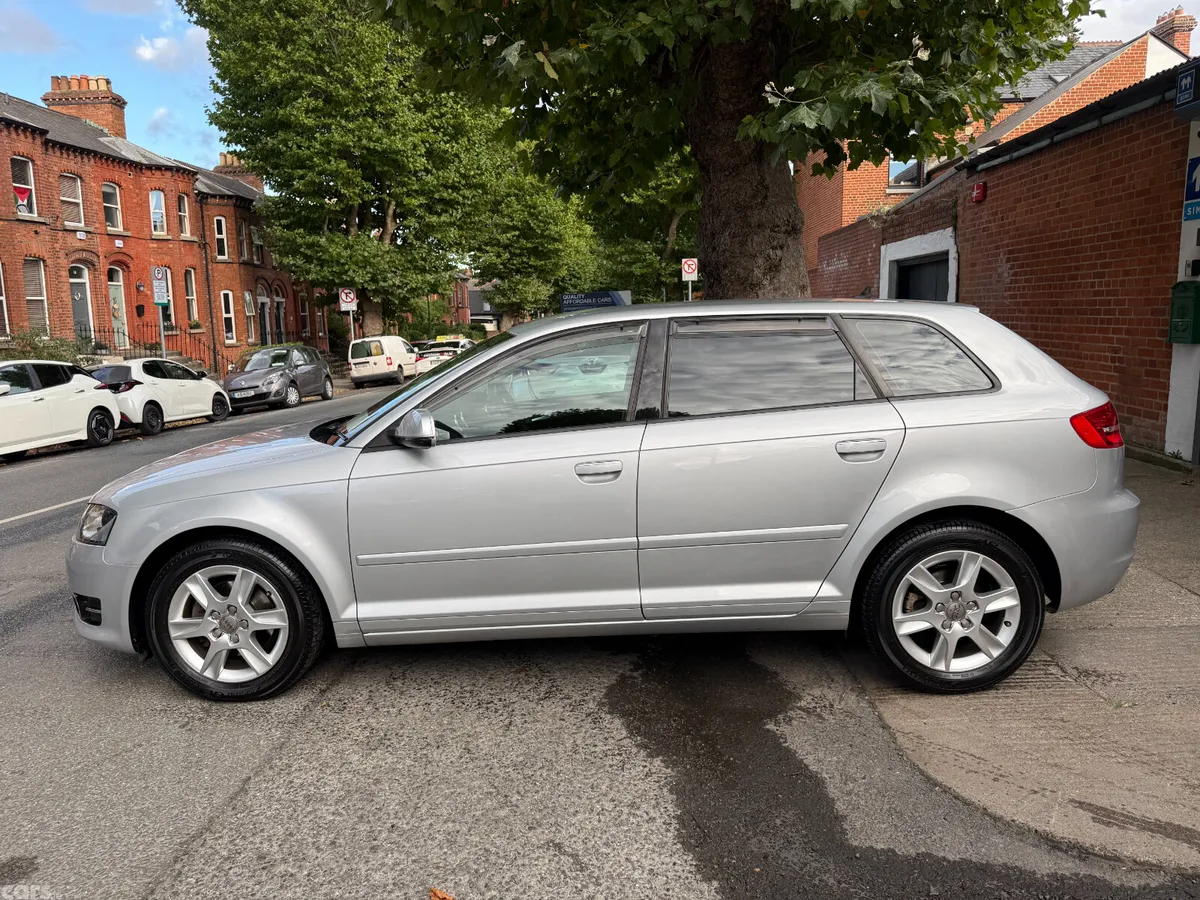 Audi A3 Hatchback, Petrol, 2011, Silver