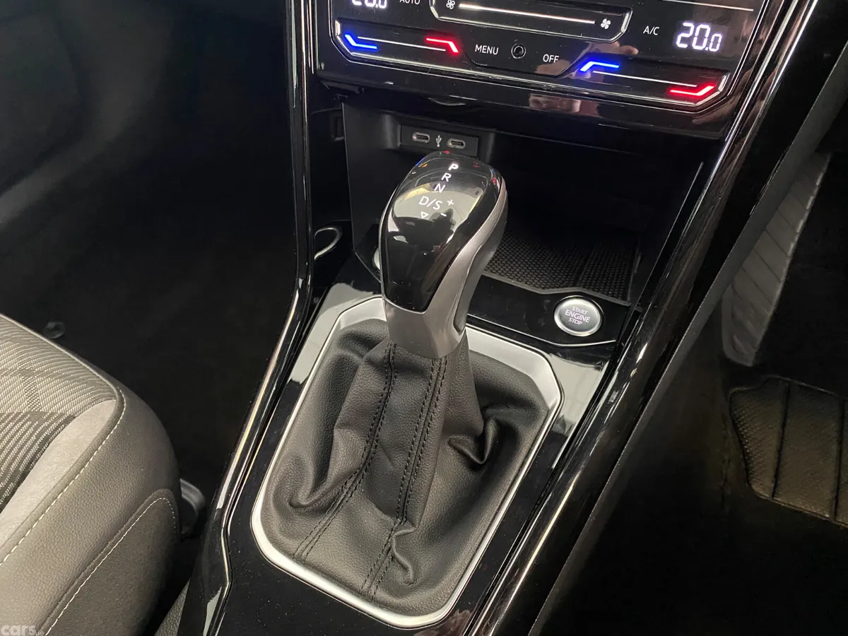 Volkswagen T-Roc SUV, Petrol, 2023, Grey