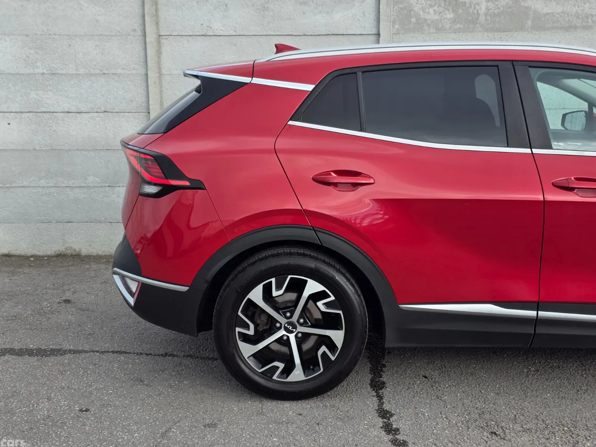 Kia Sportage SUV, Diesel, 2022, Red