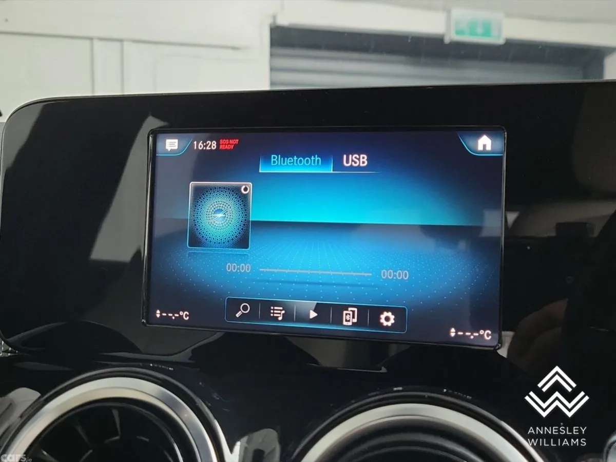 Mercedes-Benz GLB Estate, Diesel, 2020, Black