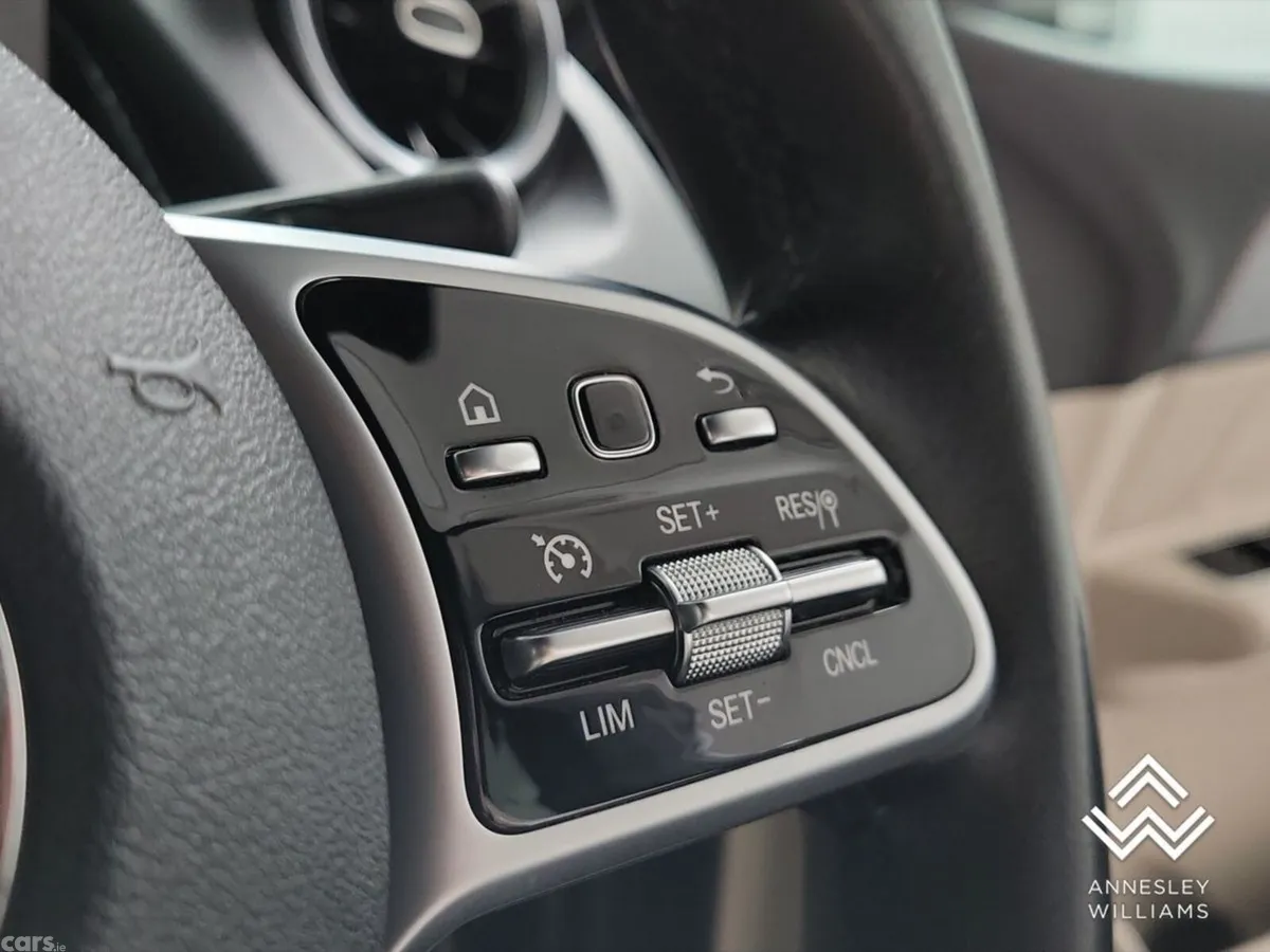 Mercedes-Benz GLB Estate, Diesel, 2020, Black
