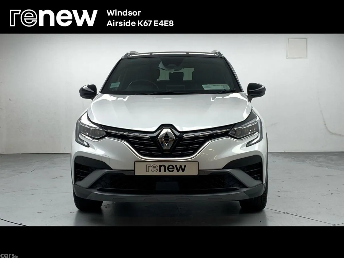 Renault Captur Hatchback, Petrol, 2022, White