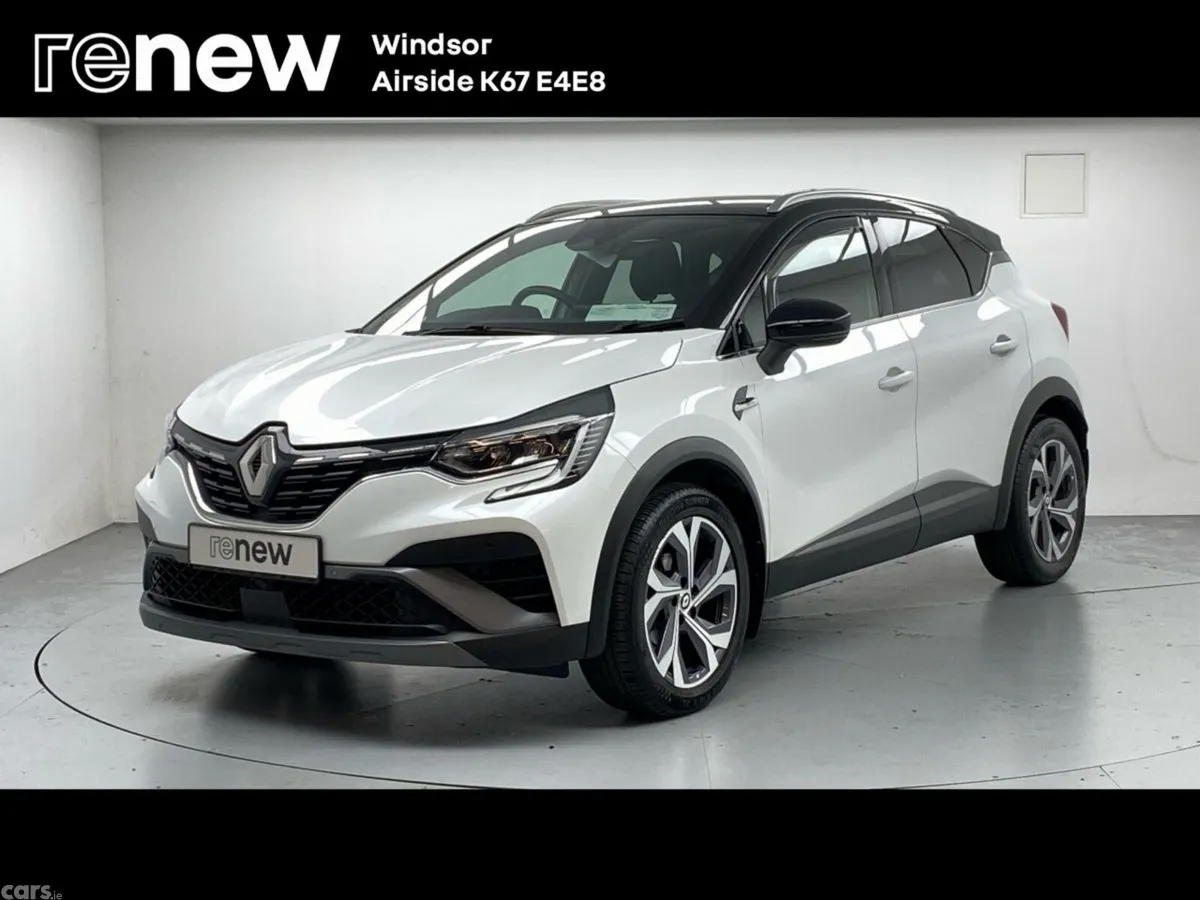 Renault Captur Hatchback, Petrol, 2022, White