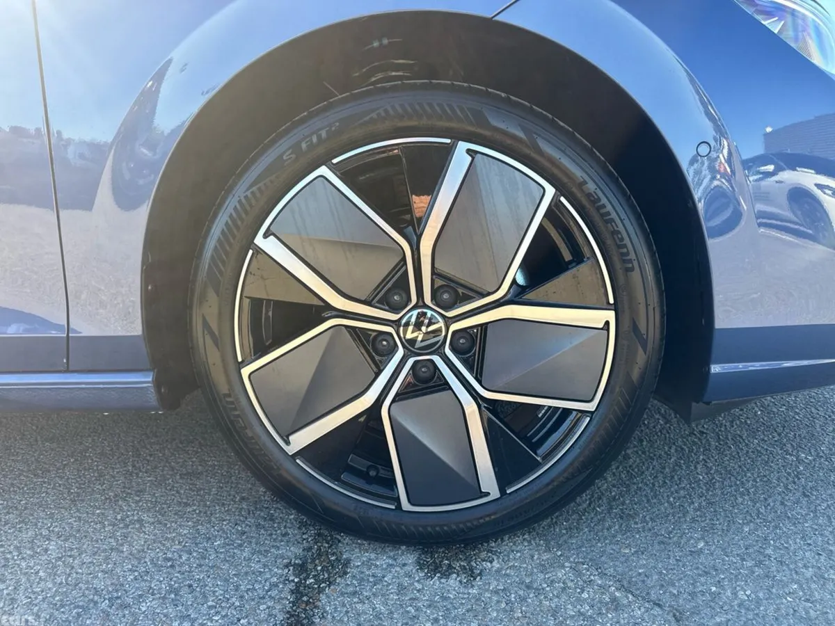 Volkswagen Golf Hatchback, Petrol, 2026, Blue