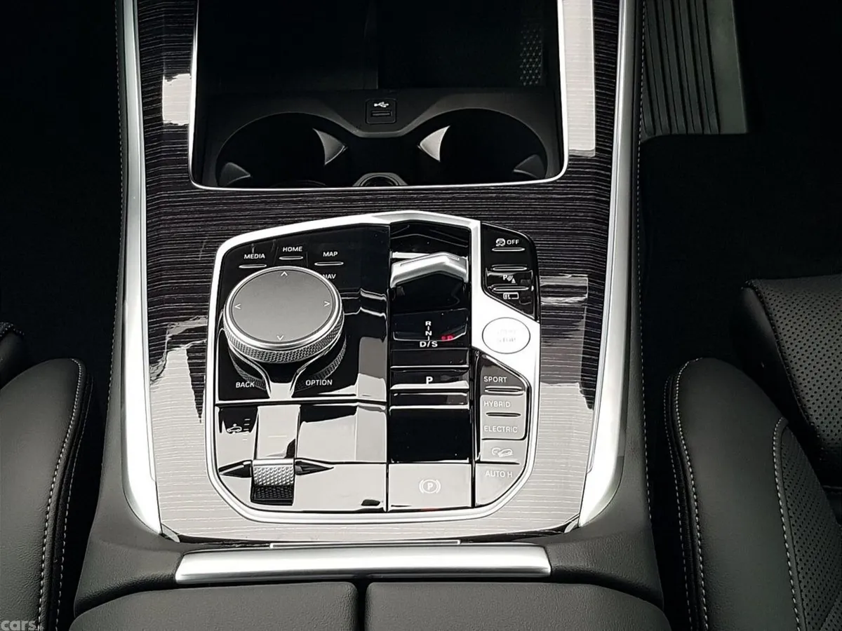 BMW X5 SUV, Petrol Plug-in Hybrid, 2026, Black