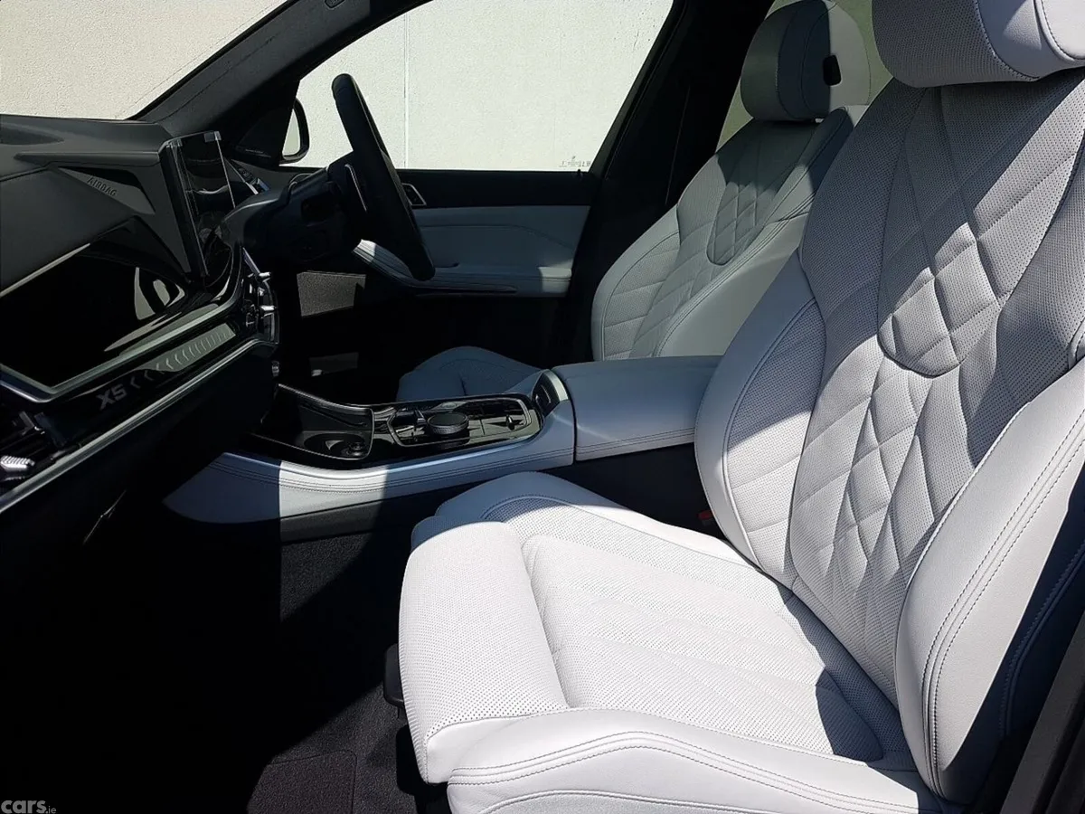 BMW X5 SUV, Petrol Plug-in Hybrid, 2026, Black