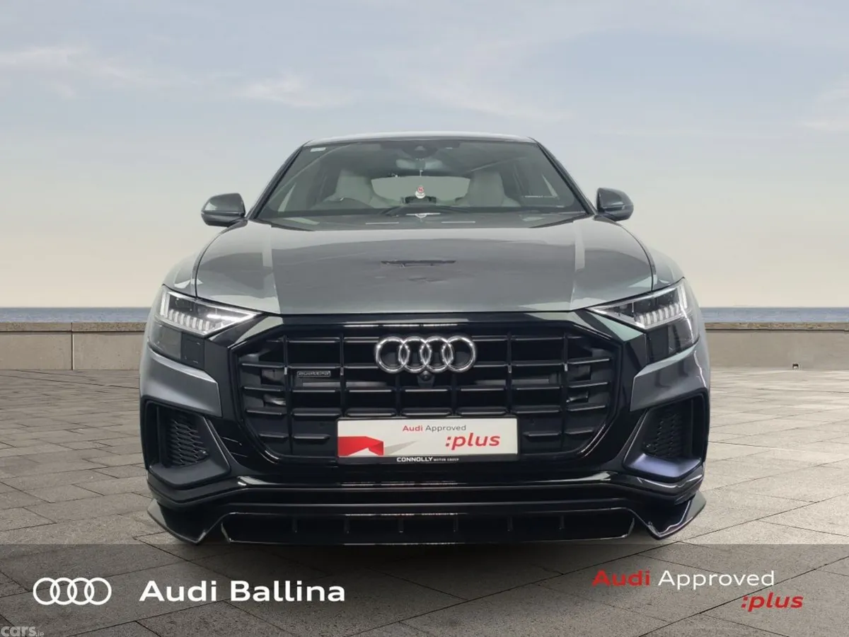 Audi Q8 Hatchback, Diesel, 2023, Grey