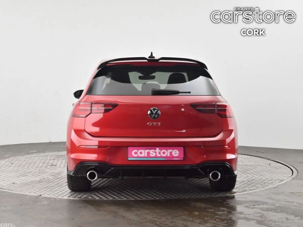 Volkswagen Golf Hatchback, Petrol, 2022, Red