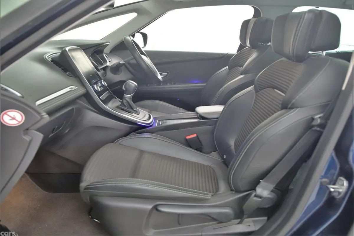 Renault Scenic MPV, Diesel, 2017, Blue
