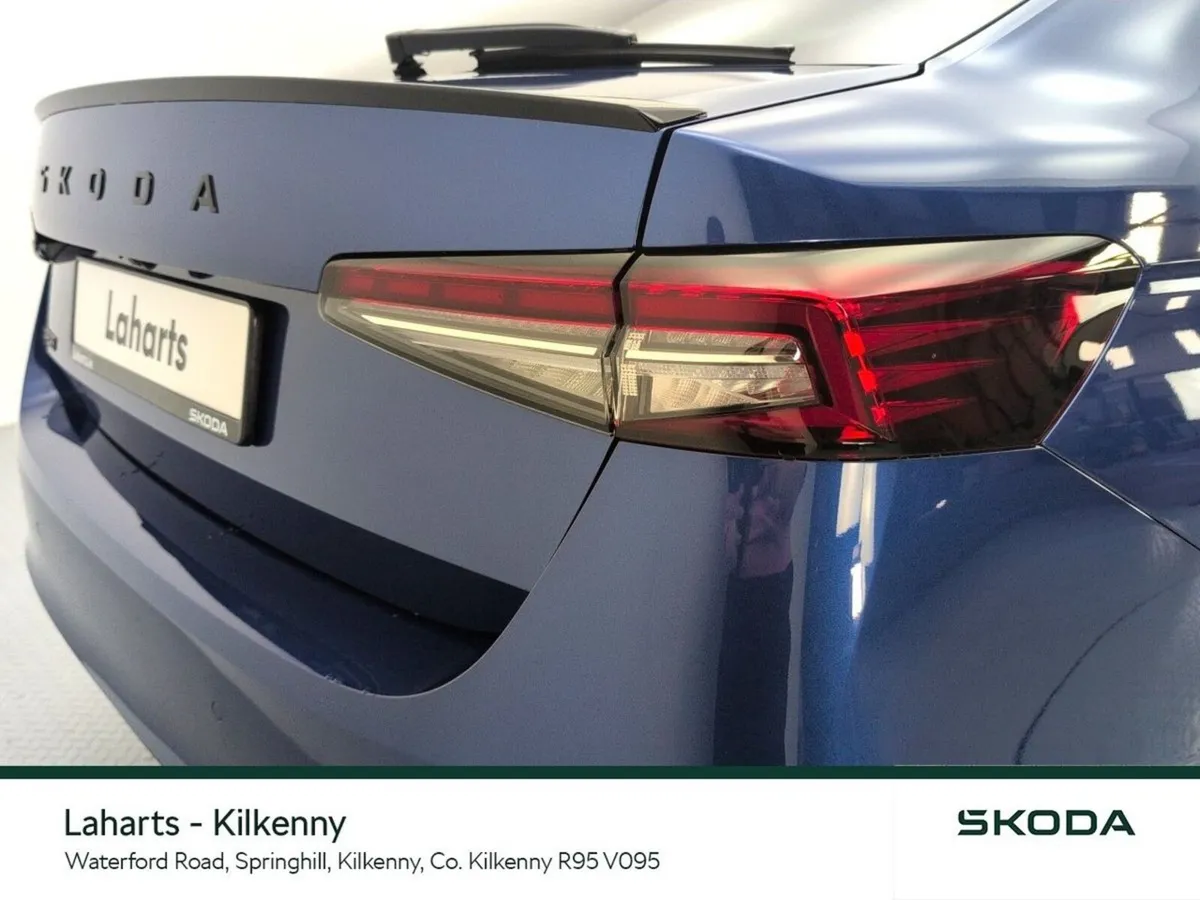 Skoda Superb Saloon, Diesel, 2026, Blue