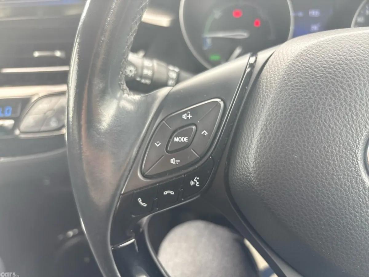 Toyota C-HR Hatchback, Petrol Hybrid, 2018, Red
