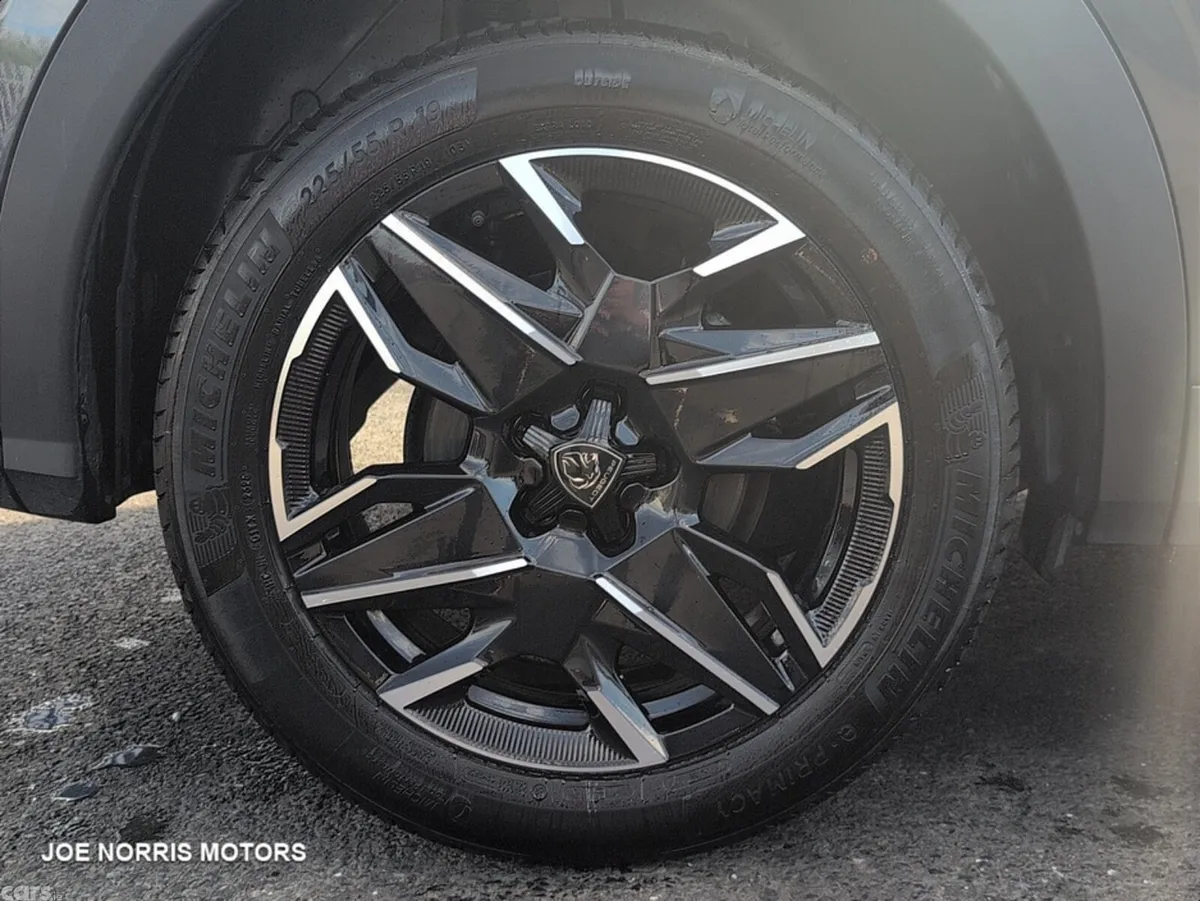 Peugeot 3008 SUV, Petrol Hybrid, 2026, Grey