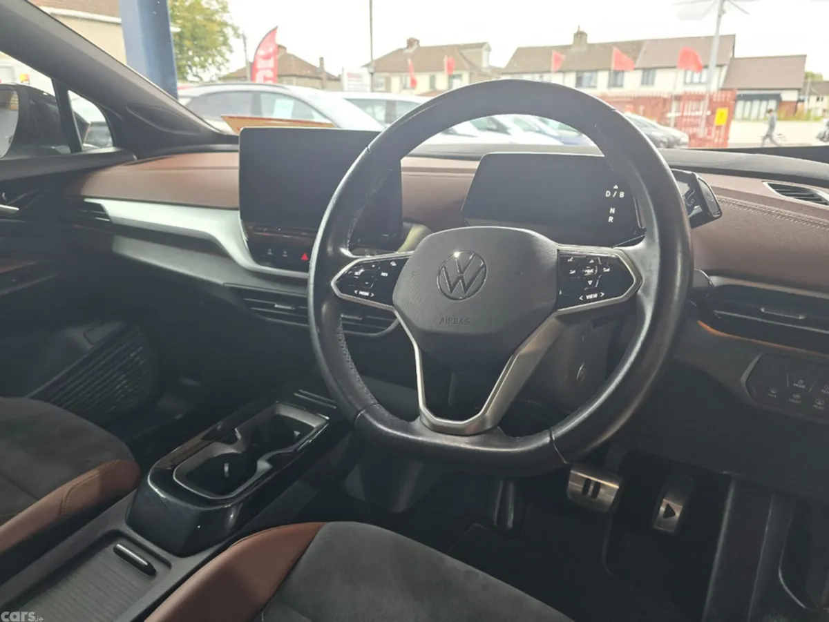 Volkswagen ID.4 Estate, Electric, 2023, Black