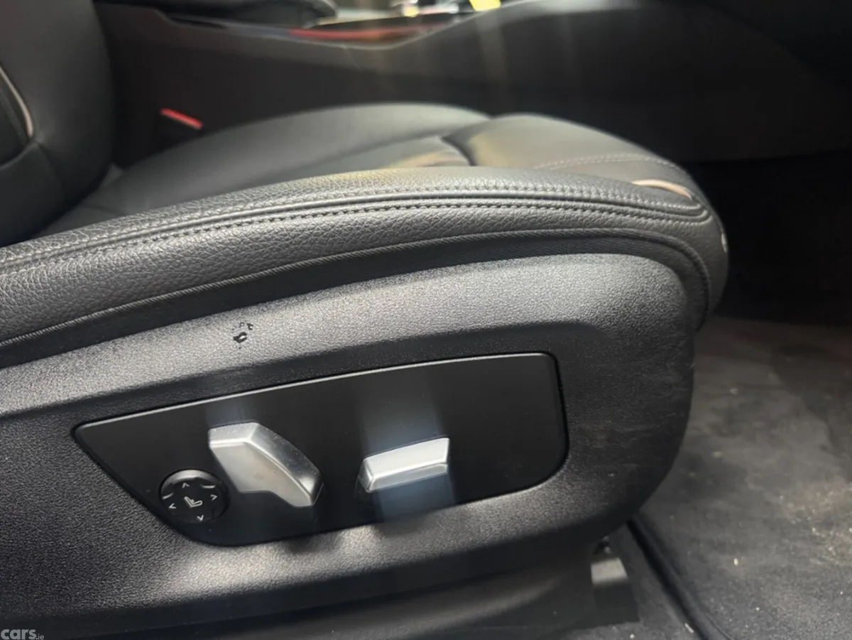 BMW 5-Series Saloon, Petrol, 2018, Black