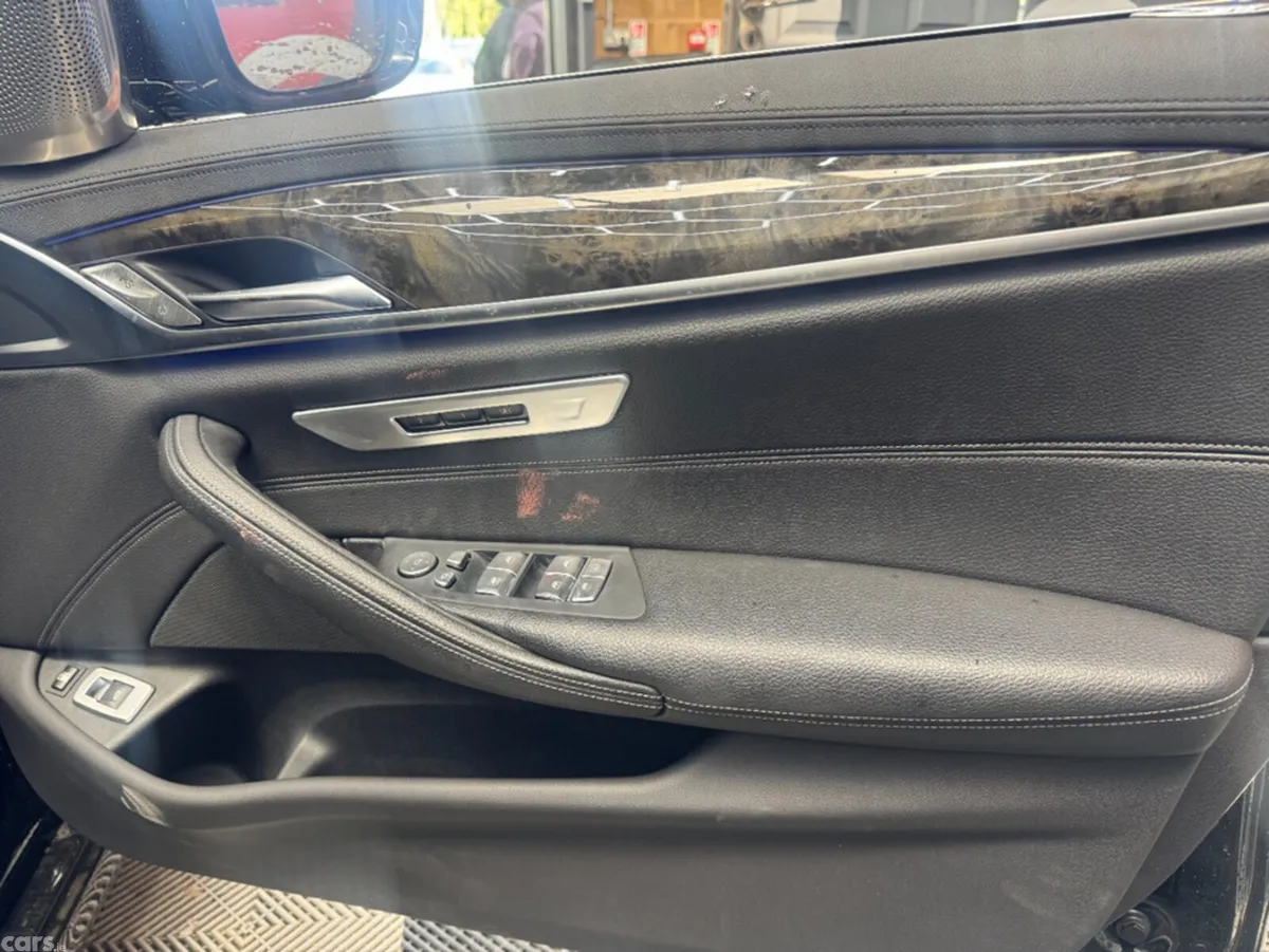 BMW 5-Series Saloon, Petrol, 2018, Black