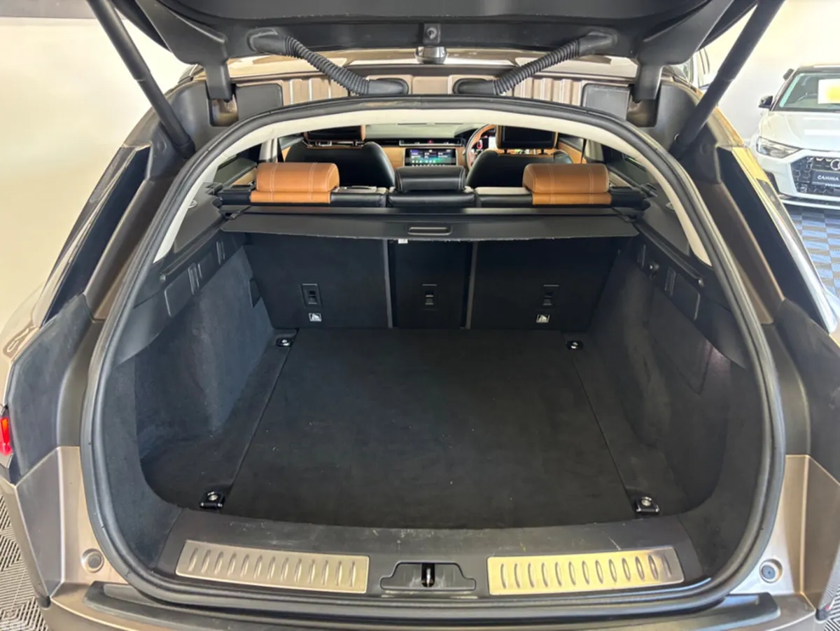 Land Rover Range Rover Velar SUV, Diesel, 2018, Brown