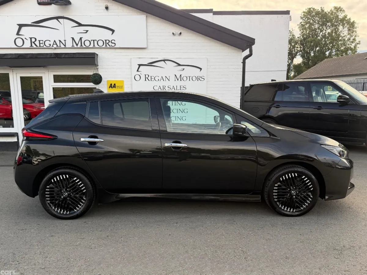 Nissan Leaf Hatchback, Electric, 2024, Black