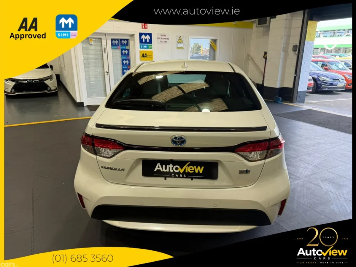 Toyota Corolla Saloon, Petrol Hybrid, 2023, White