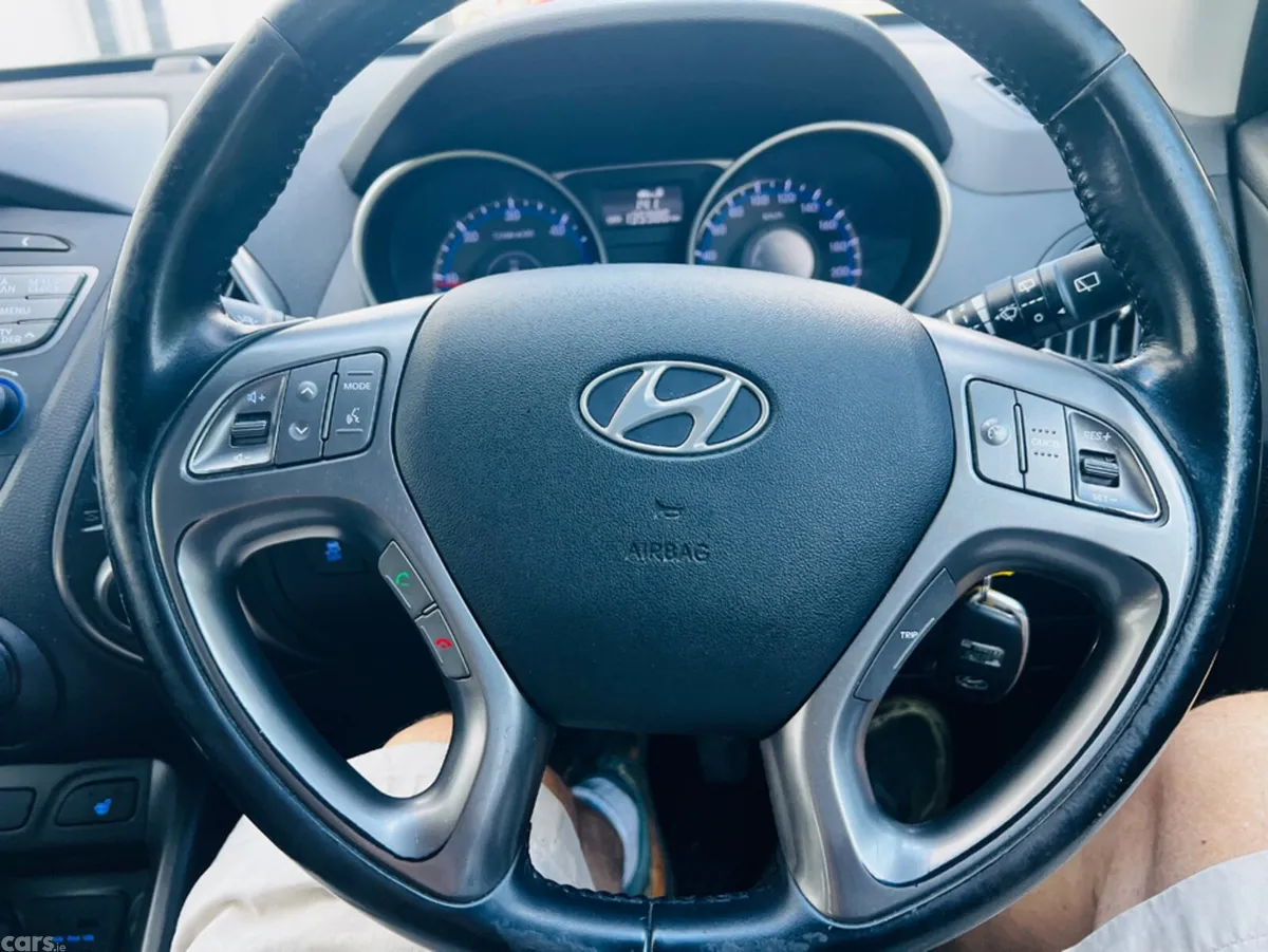 Hyundai ix35 MPV, Diesel, 2014, Silver
